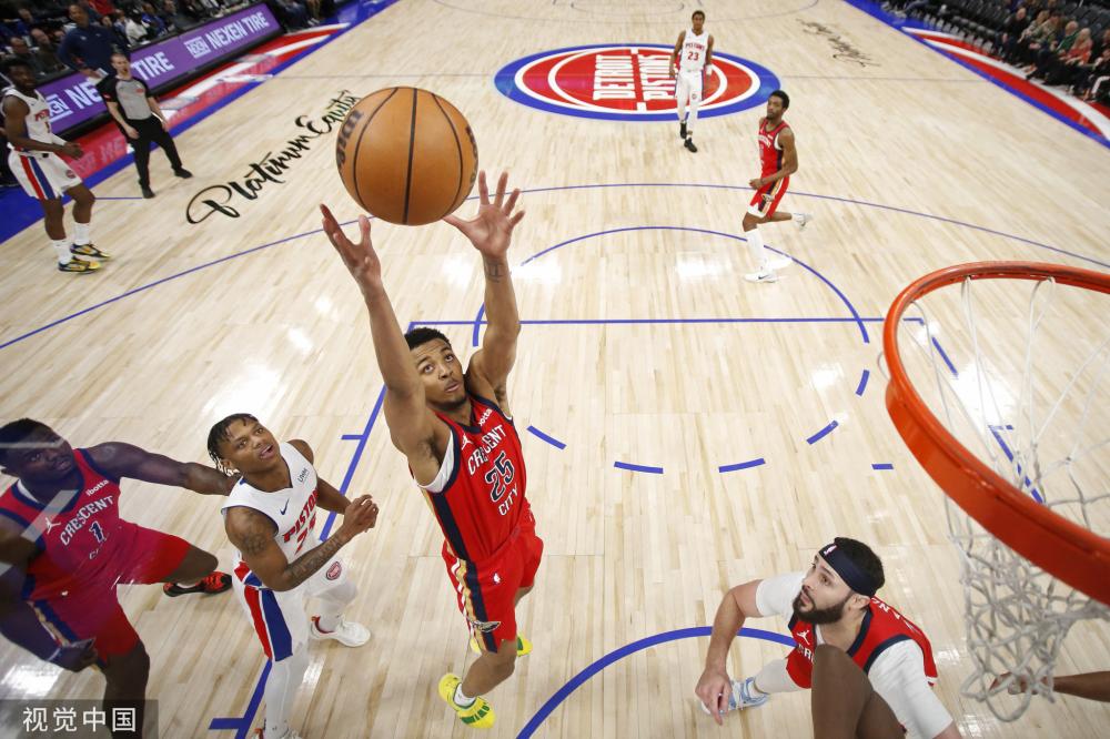 令人瞩目 令人瞩目