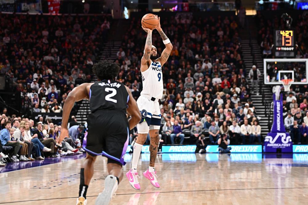 上中距离投 上中距离投